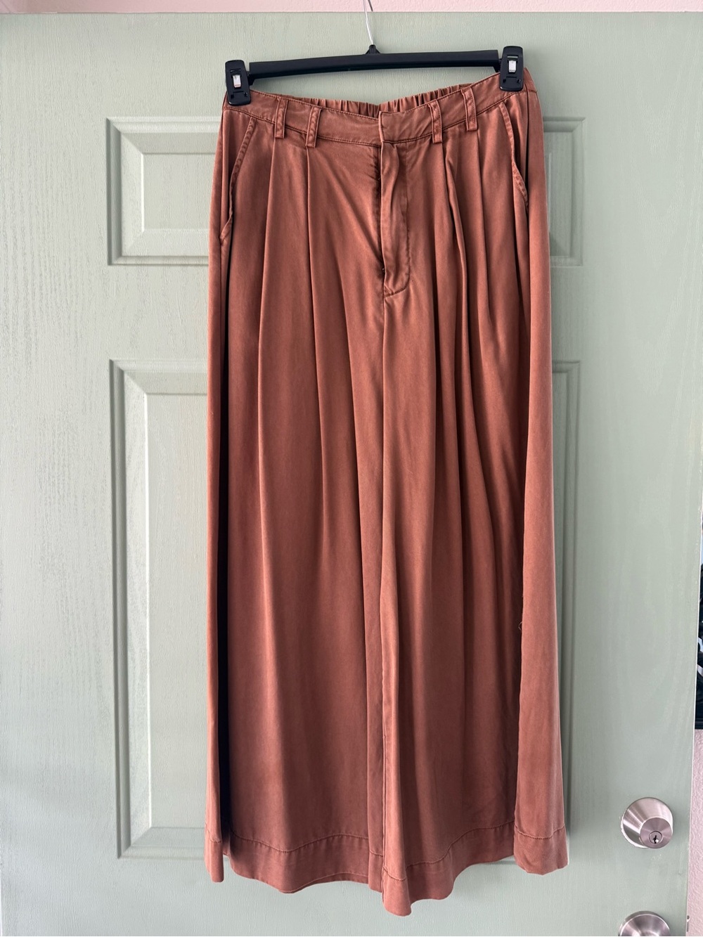 Wide-Leg Cropped Pants in Rust - Women's Ankle & Cropped